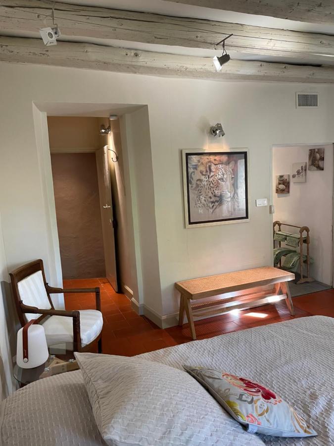 Ermitage Notre Dame De Vacquieres Bed & Breakfast Noves Luaran gambar